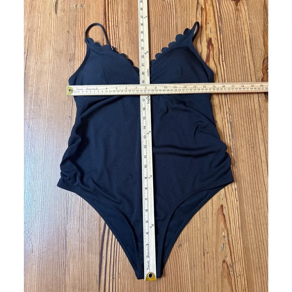 One Piece Swimsuit Women Navy Blue Scalloped Ribbed SIZE L